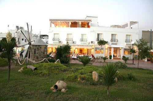 Kortan Otel Turgutreis Exterior foto